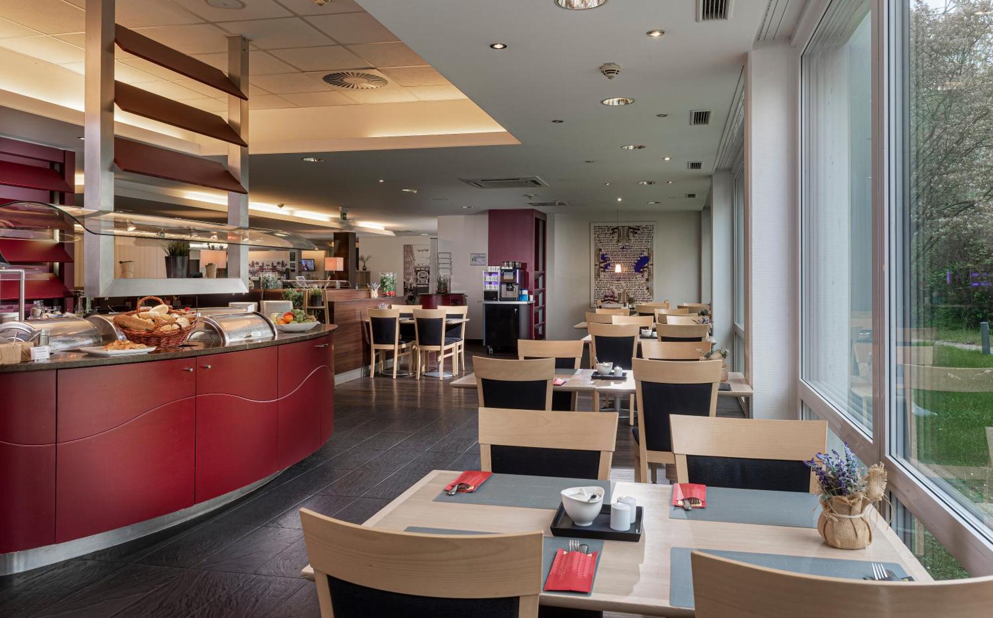 Hotel Mercure Sued 4*