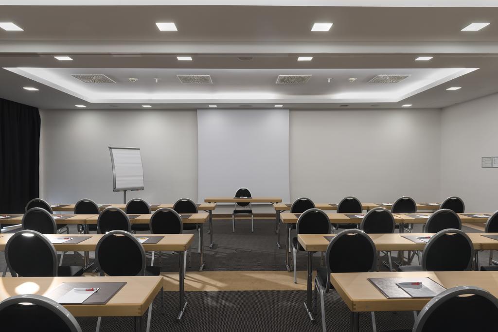 Mercure Sued Hotel 4*